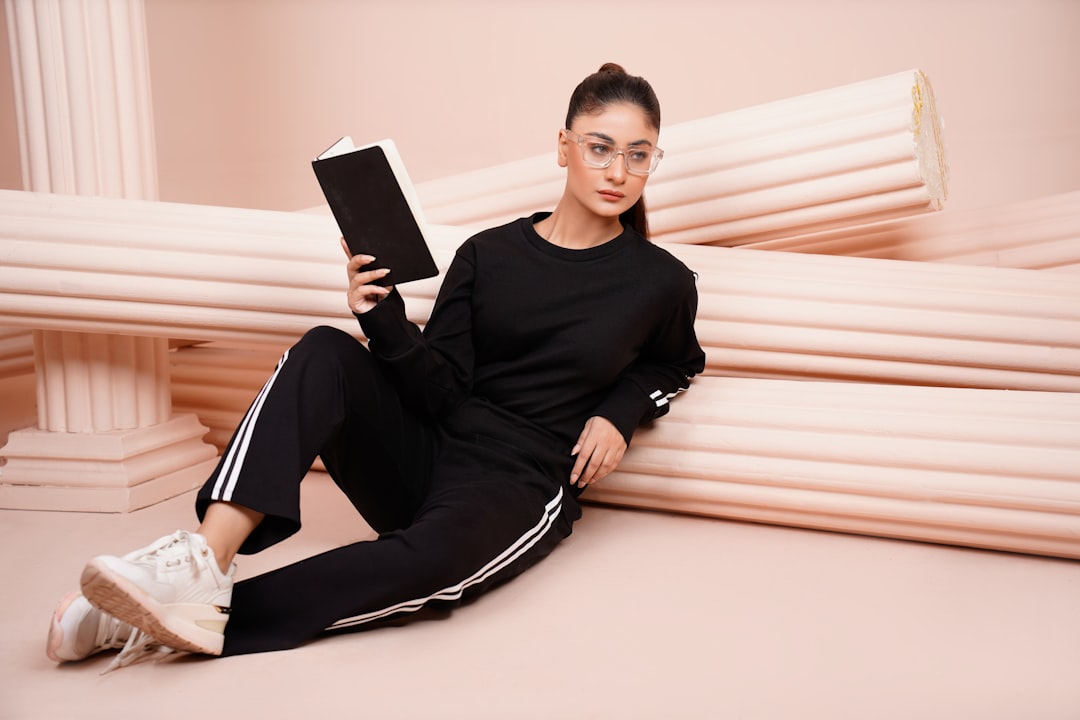 Black Flare Leggings: An Honest Review of the Workhorse Color