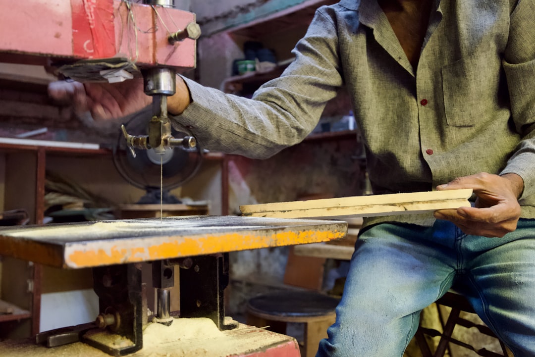 Men's Carpenter Jeans: Utility Meets Everyday Denim