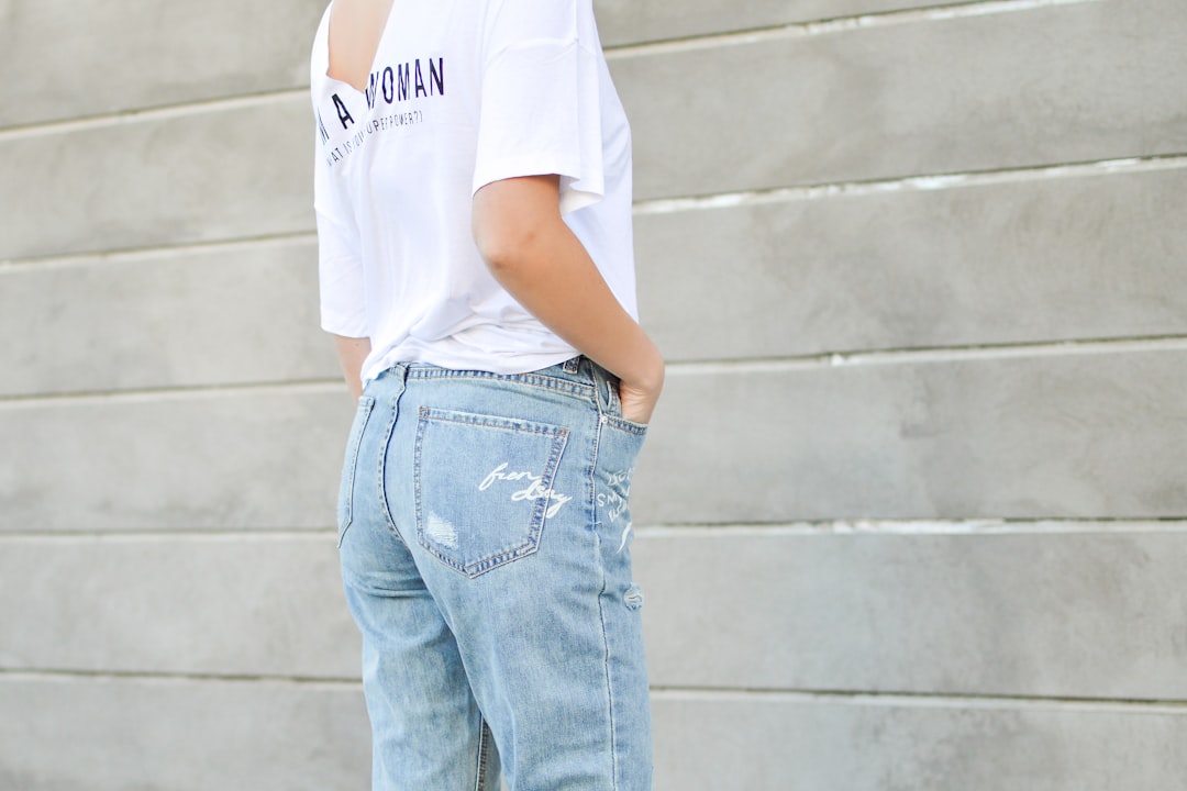 Citizens of Humanity Barrel Jeans: Fit Guide and Honest Verdict