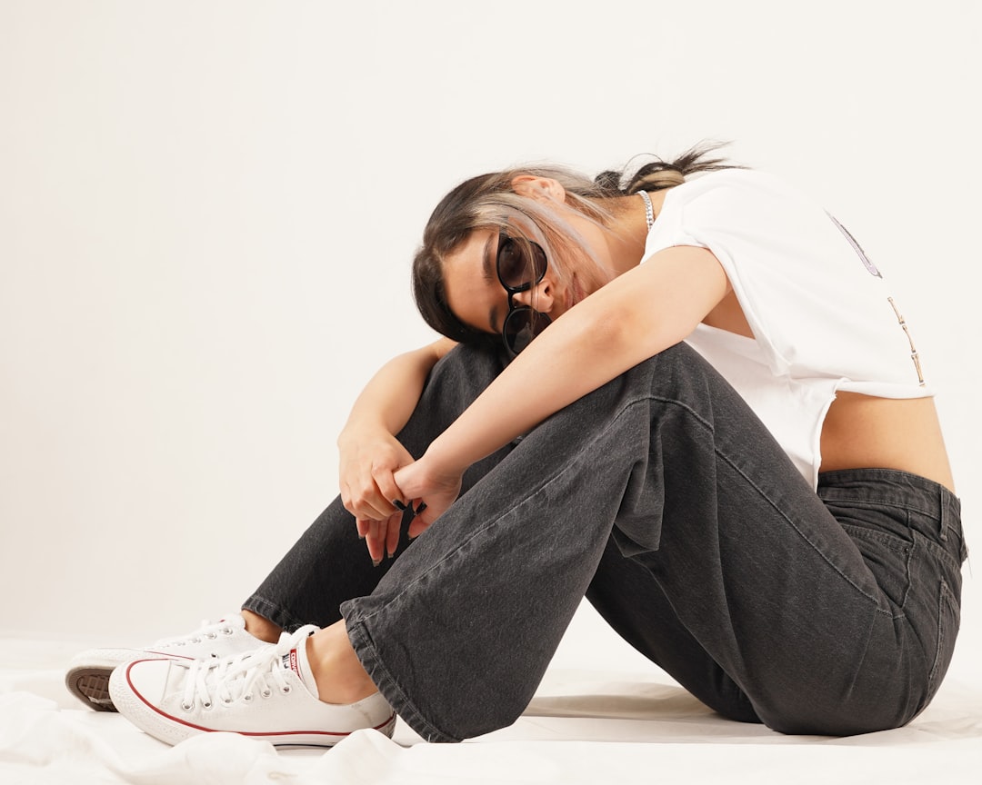 Shop Levi's Baggy Dad Women's Jeans on Sale: What Actually Gets Discounted