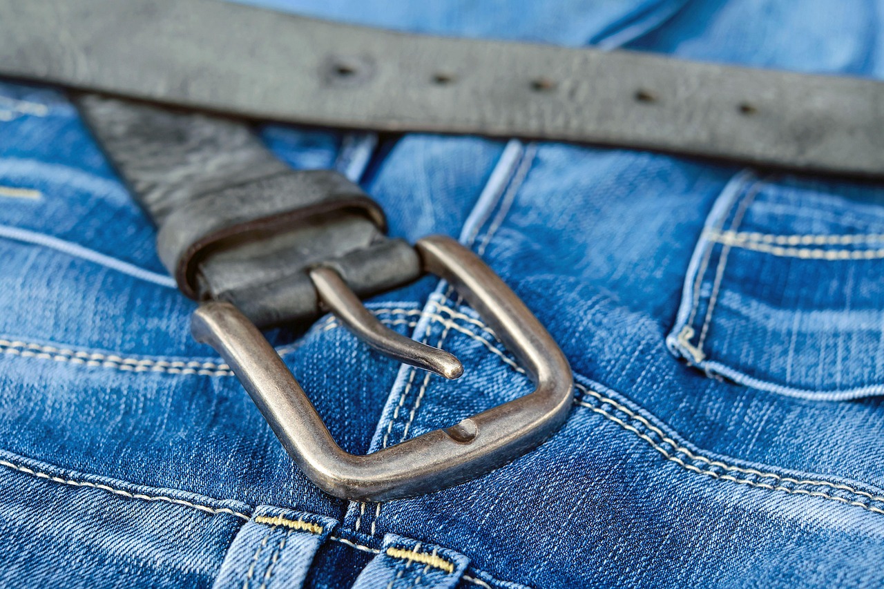 Veronica Beard Wide Leg Jeans: What to Know Before You Buy