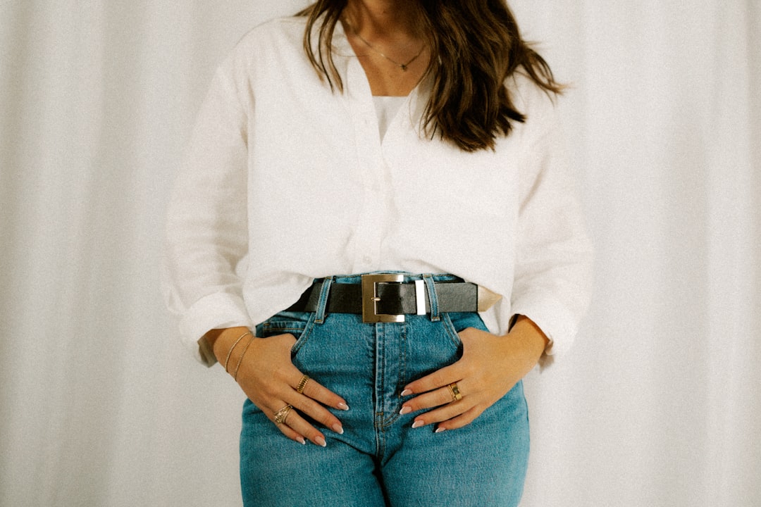 Vintage Jeans: Every Cut, Brand, and Fit — Honestly Reviewed