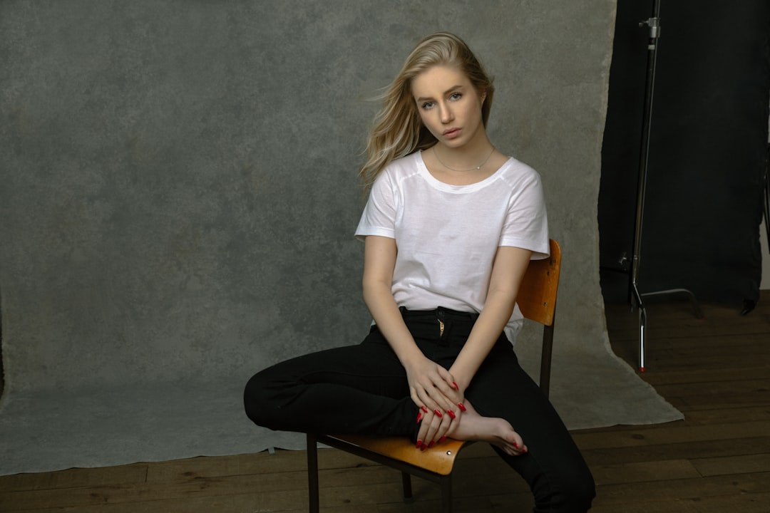 Z Supply Modern Slub Tee: The Cult Basic Honestly Reviewed